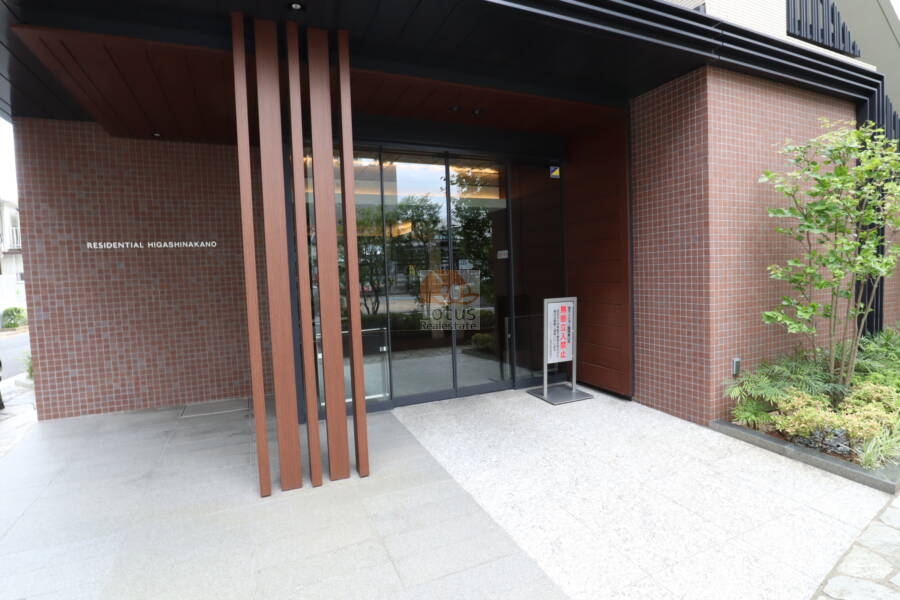 レジデンシャル東中野エントランス2
