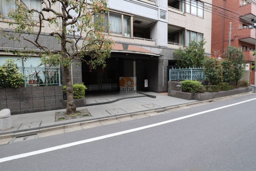 フェアロージュ駒込エントランス2