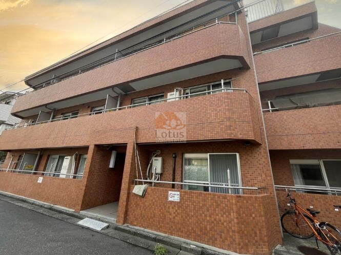 朝日弁天町マンション外観4｜朝日弁天町マンションは、昭和57年築、４階建てのマンションです。