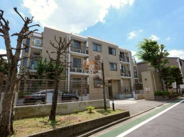 ヴェルレージュ小日向外観1｜ヴェルレージュ小日向は、4階建て低層マンションです。