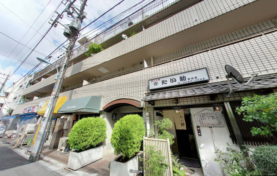 西荻日伸ハイツ｜西荻日伸ハイツは、５階建てで、外壁は白系タイル張りです。