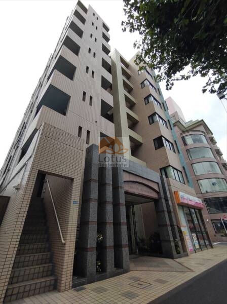 ナビウス王子本町外観１｜ビウス王子本町は、1996年（平成 8年） 3月に建てられた、8階建てのマンションです。