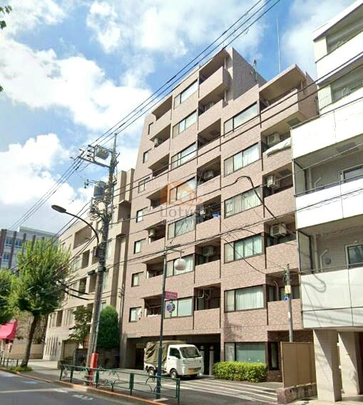 ルピナス中野外観１｜ルピナス中野は早稲田通りに面した8階建てのマンションです。