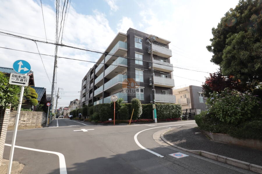 ブリリア関町北外観3