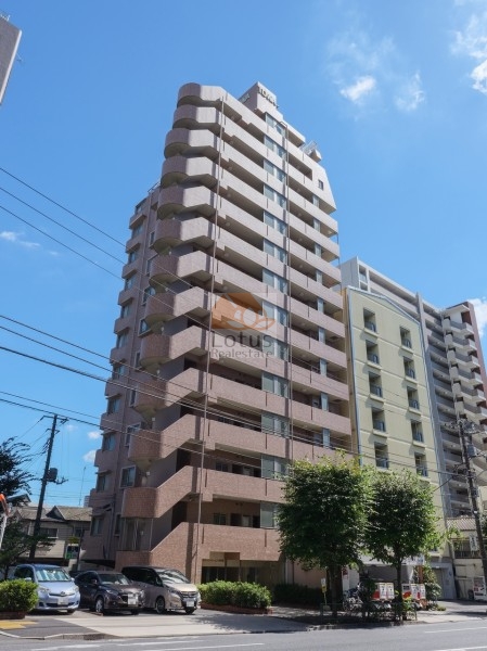藤和シティホームズ西巣鴨外観１｜藤和シティホームズ西巣鴨は、1997年（平成 9年）9月に建てられた、14階建てのマンションです。