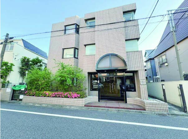 フェルテシモ祐天寺外観１｜周辺は閑静な低層住宅地となっていて、こういう環境が好きな人にはたまらないでしょう。