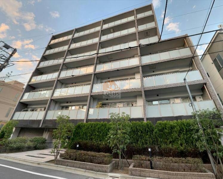 プレシス東日暮里リシェーナ外観２｜プレシス東日暮里リシェーナは、2014年（平成26年） 3月に建てられた7階建てのマンションです。