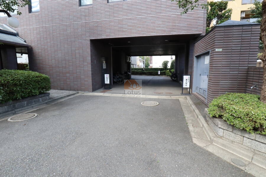 ダイアパレス松陰神社共用部3