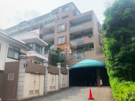 クレスト見晴坂外観２