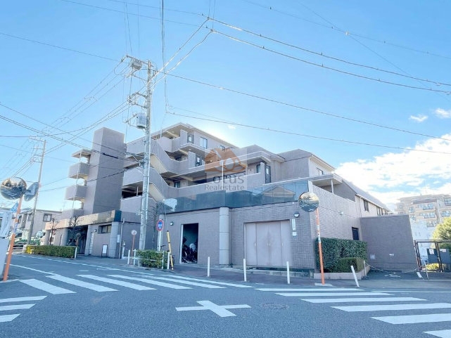 コスモ板橋前野町ヒルズ外観１｜コスモ板橋前野町ヒルズは、平成9年築、5階建てのマンションです。