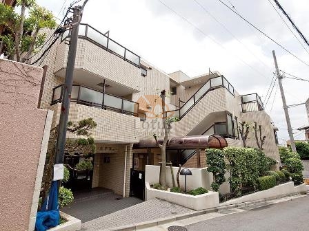 スターハイツ哲学堂32｜スターハイツ哲学堂は昭和60年築、3階建てのマンションです。