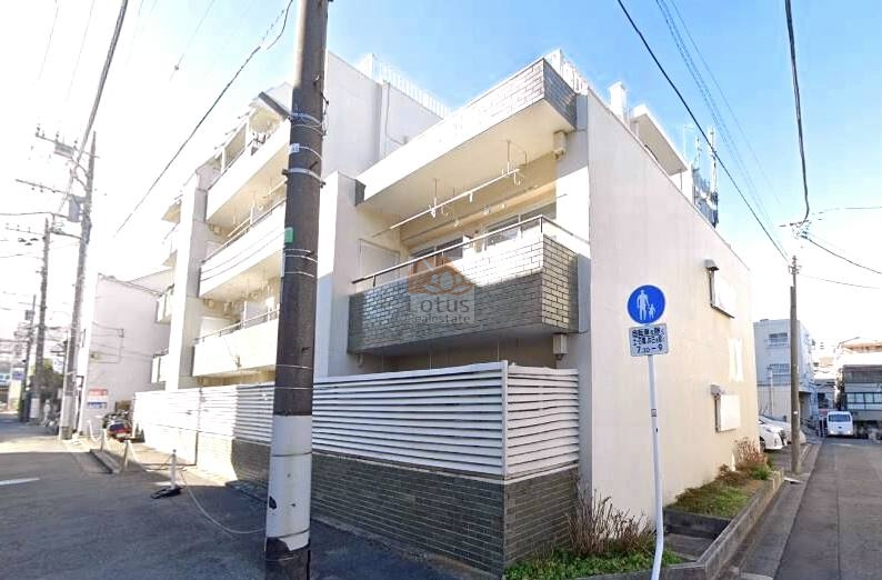 富士見台マンション3丁目外観２｜富士見台マンションは、昭和43年築、8階建てのマンションです。