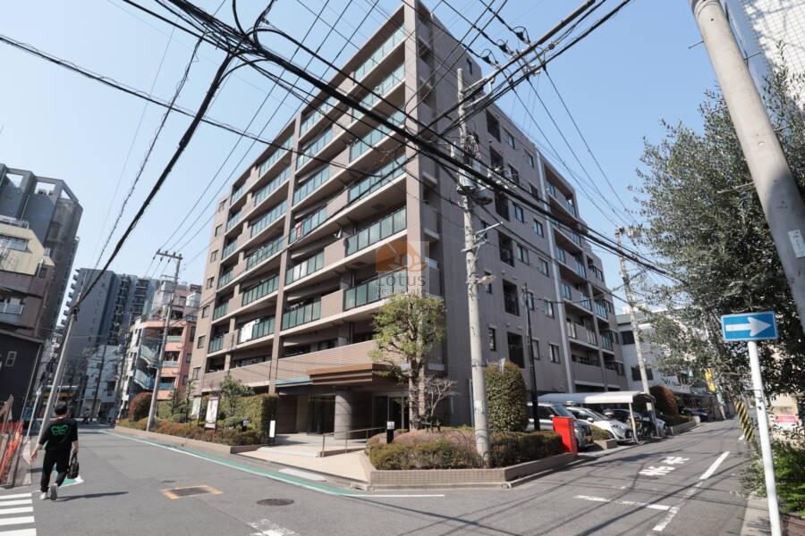 シャリエ日暮里外観1