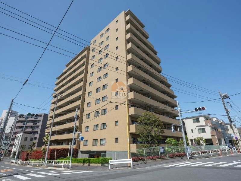コスモ平井ロイヤルフォルム外観１｜コスモ平井ロイヤルフォルム ‎は、平成13年築、12階建てのマンションです。
