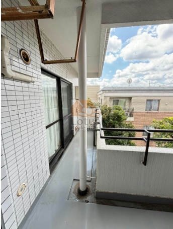 モナークマンション松庵303　バルコニー