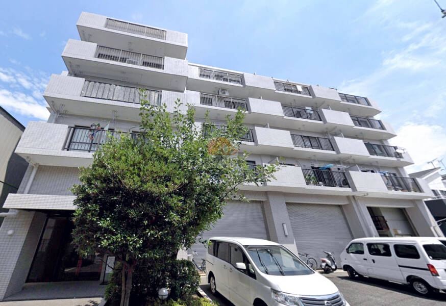 ペルレ五反野外観２｜ペルレ五反野は、平成2年築、5階建てのマンションです。