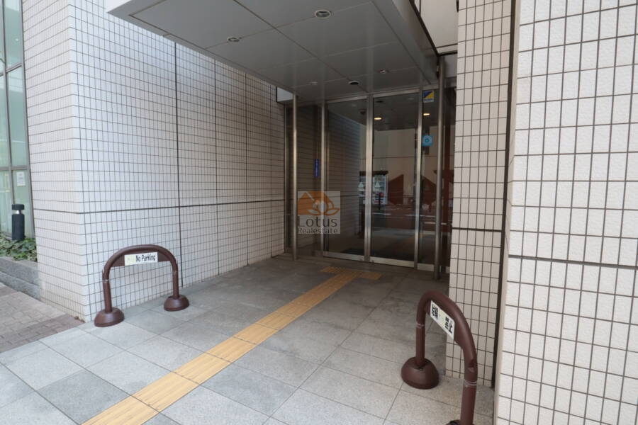 ステーションポートタワーエントランス2