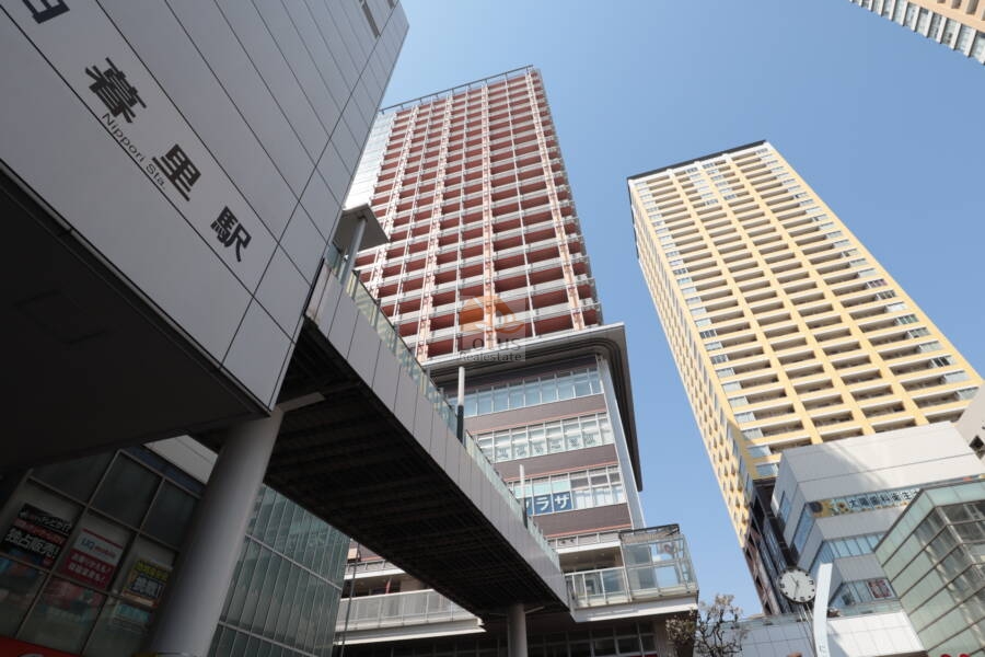 ステーションポートタワー外観4