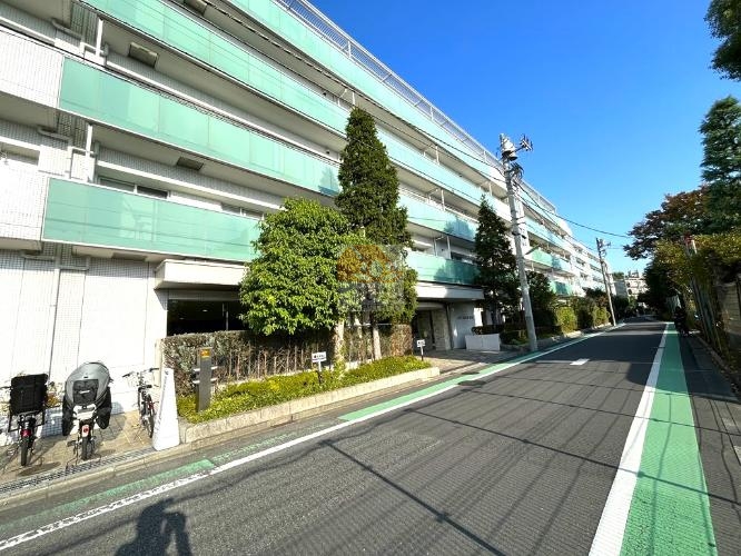 シティハウス成城センターコート外観１