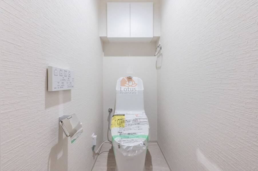 ライオンズマンション四つ木第３305のトイレ