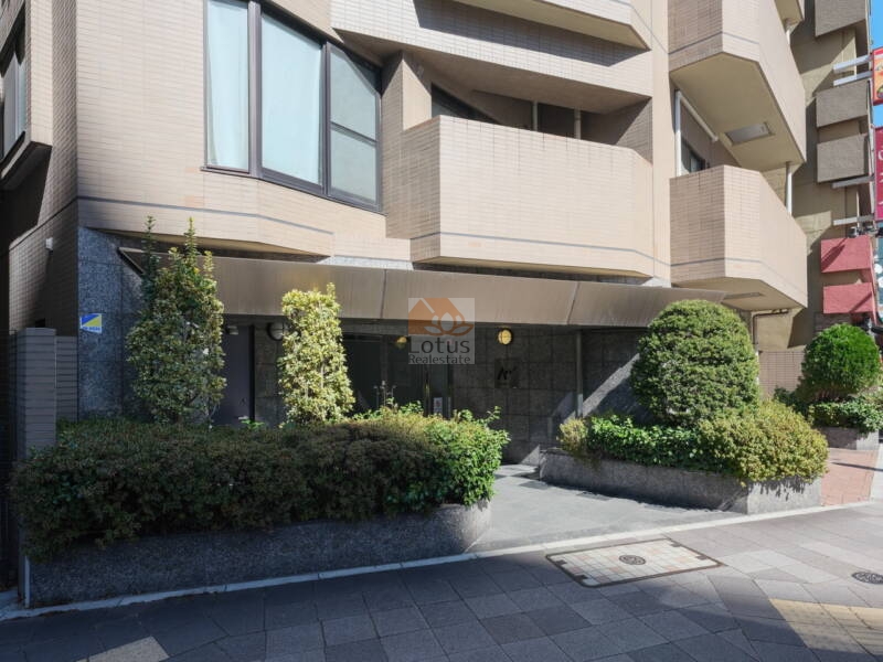 東京八重洲アムフラットエントランス１