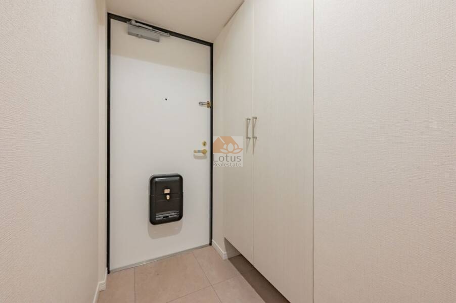 ダイアパレス西葛西２204の玄関