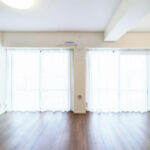 サンライフ一之江508サンライフ一之江404のリビング・ダイニング