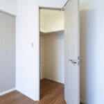 サンライフ一之江508サンライフ一之江404の洋室