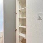 ダイアパレス御徒町第3407ダイアパレス御徒町第三407の廊下収納