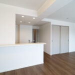 サンライフ一之江508サンライフ一之江404のリビング・ダイニング