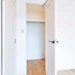 ライオンズマンション初台1204ライオンズマンション初台1204の洋室