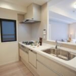 ライオンズマンション根岸東205ライオンズマンション根岸東2のキッチン