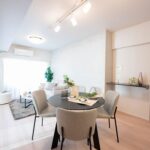 ライオンズマンション両国リバーステージ1004ライオンズマンション両国リバーステージ10Fのリビング・ダイニング