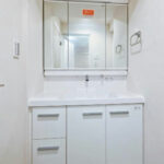 コートハウス城北中央公園509コートハウス城北中央公園509の洗面室