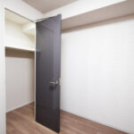 ジオ四谷三栄町604ジオ四谷三栄町604の洋室