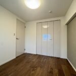 上町マンション511上町マンション511の洋室