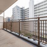 アルファスシティ大島404アルファスシティ大島404のバルコニー