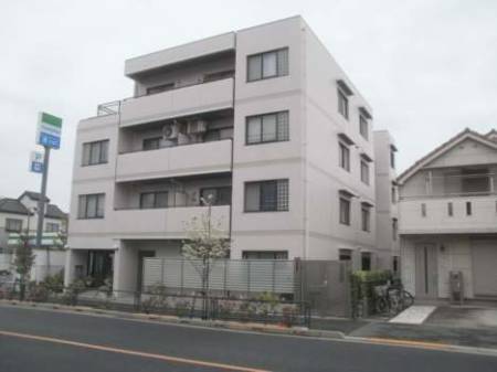 コスモ金町ピアパーク外観｜「ファミリーマート 東水元二丁目店」がお隣にあり便利です。