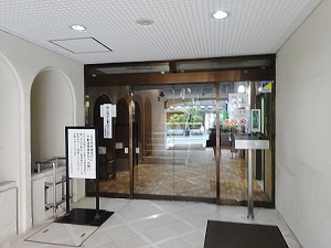 ライオンズプラザ新宿エントランス
